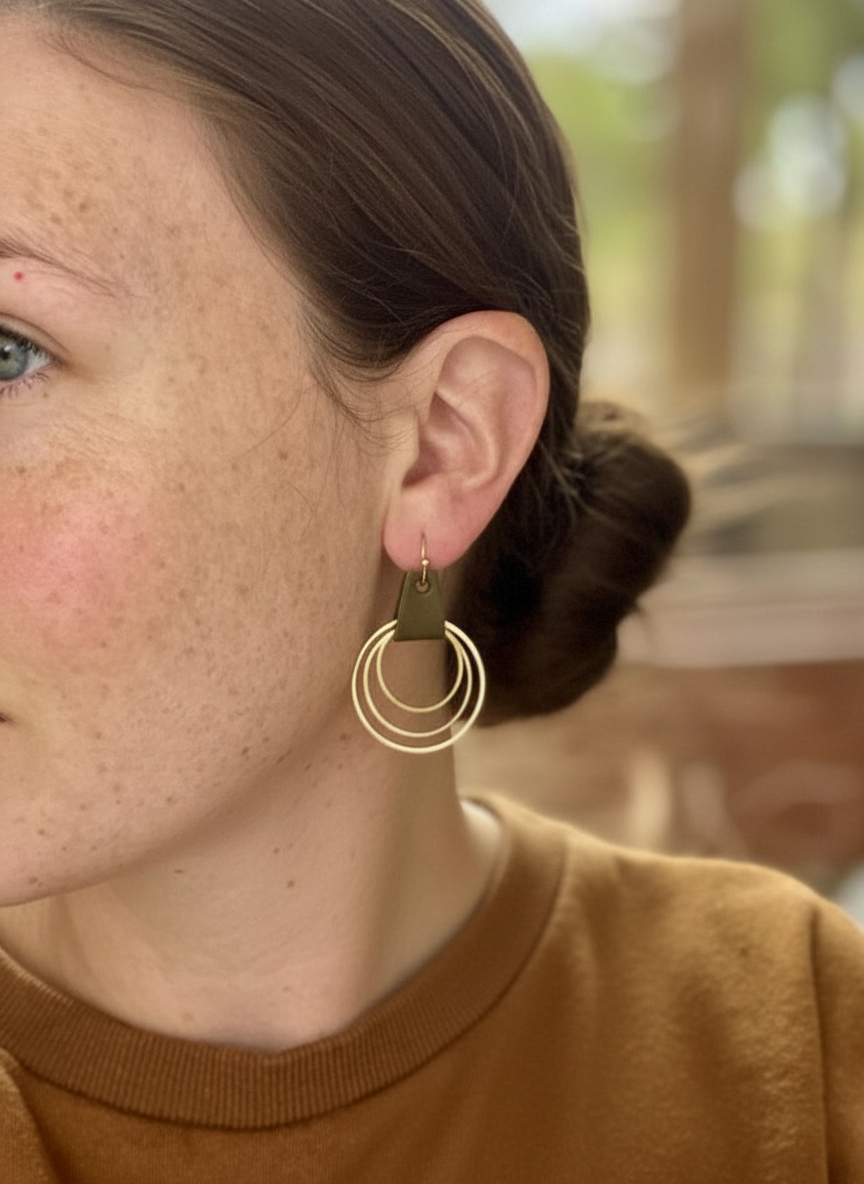 Triple Hooped Earring (Olive)