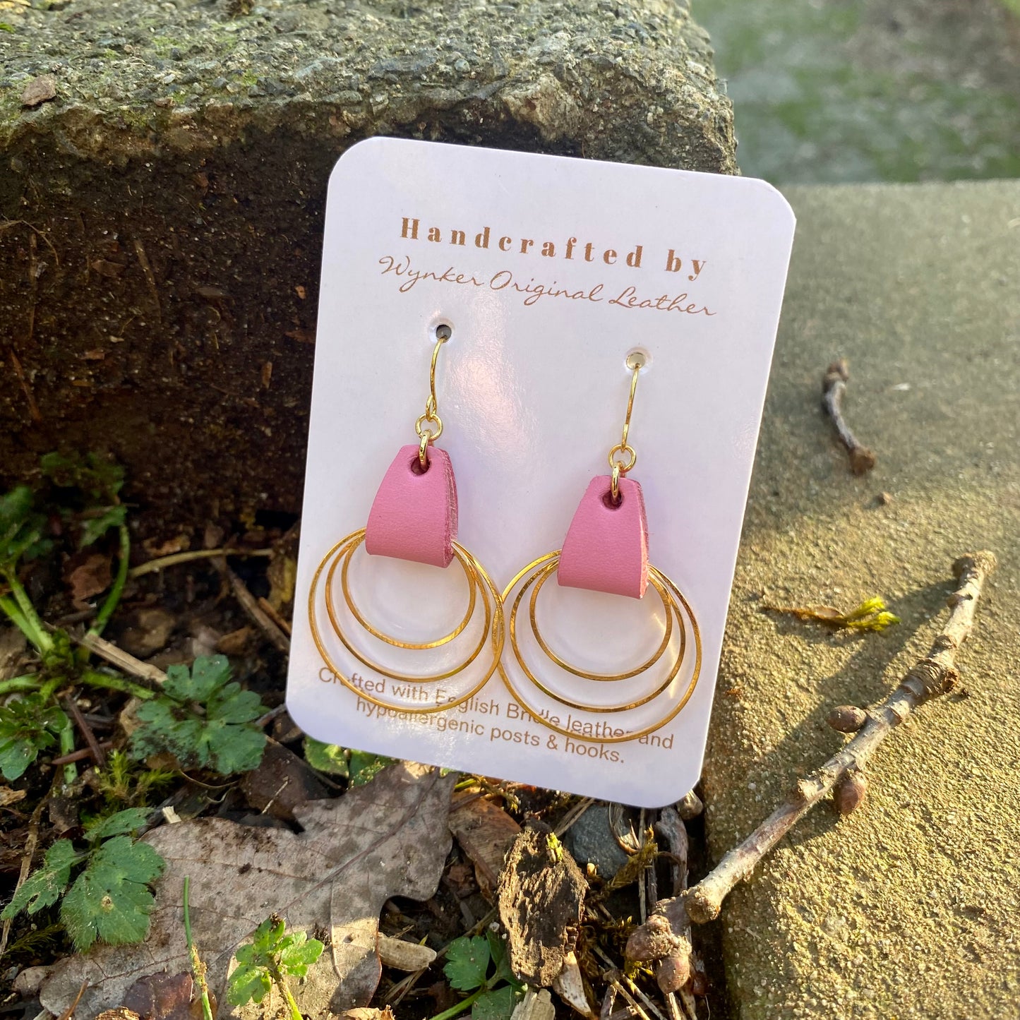 Triple Hooped Earring - PINK