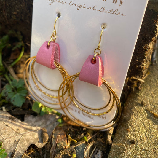 Quadruple Hooped Earring w/ Spiral - PINK